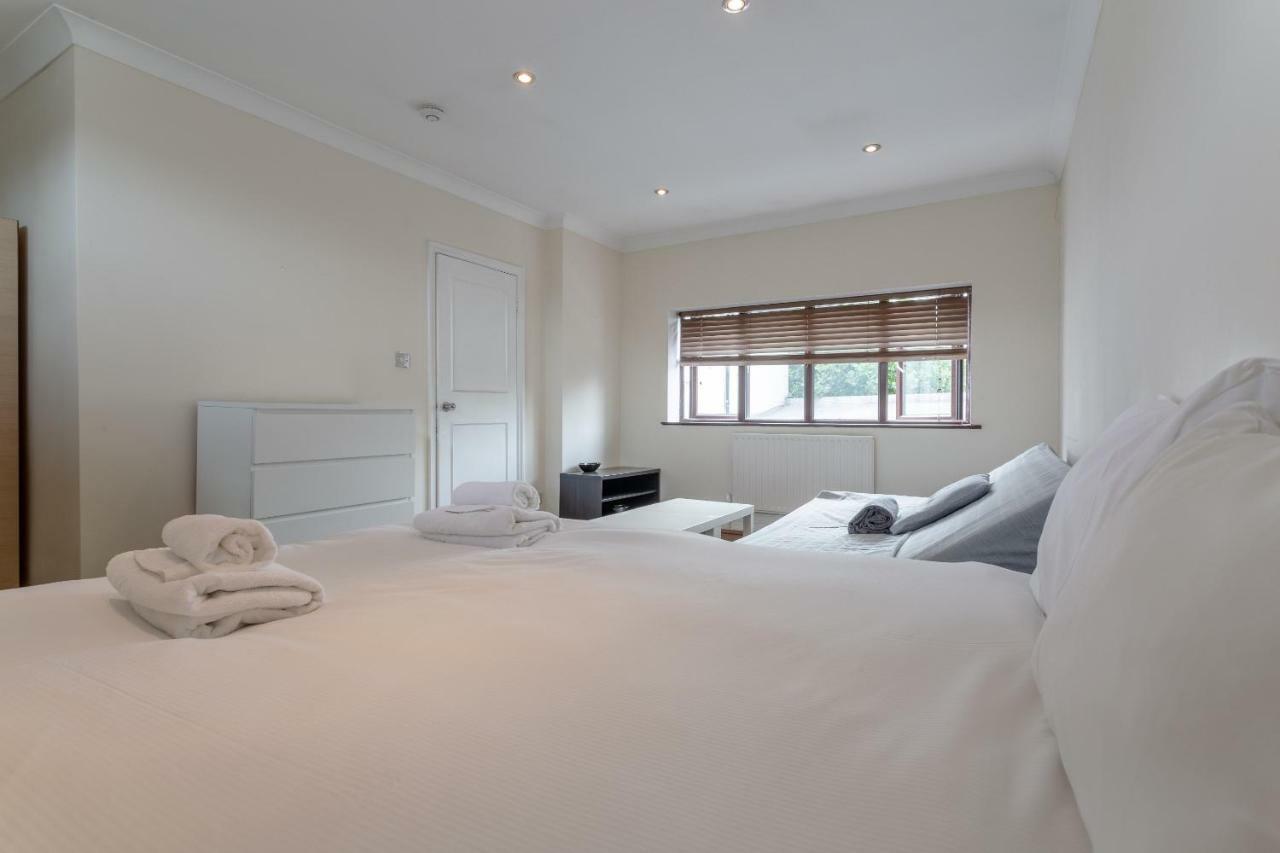 Casa vacanze 4 Bedroom Mews House In Kensal Rise Londra